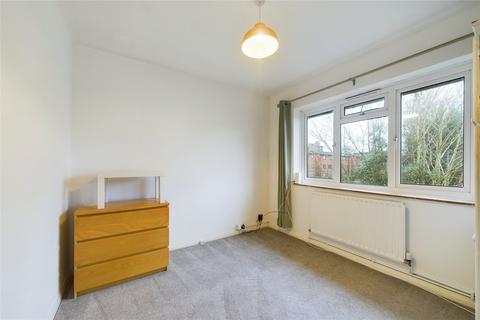 2 bedroom maisonette to rent, Ray Park Road, Maidenhead, Berkshire, SL6