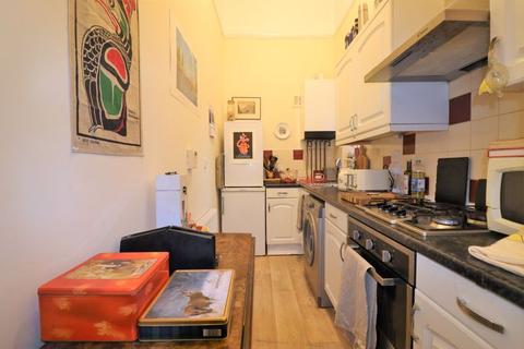 Flat 1, 15 Ashville Road, Birkenhead, CH41 8AU