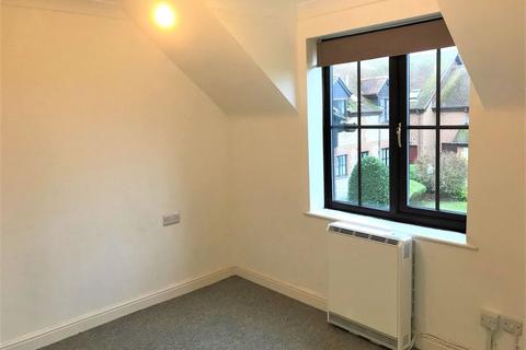 2 bedroom apartment to rent, High Street, Chichester