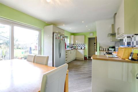5 bedroom semi-detached house for sale - The Lawns, Gotherington, Cheltenham, GL52