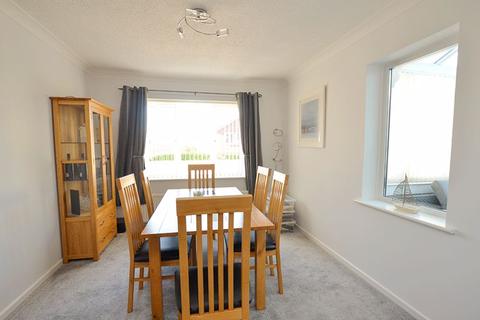 3 Bridle Close, Paignton, TQ4 7SL