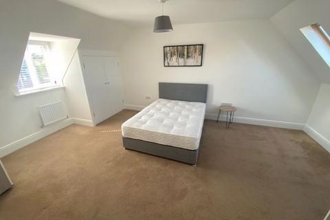 1 bedroom in a house share to rent, Hogsden Leys, St. Neots