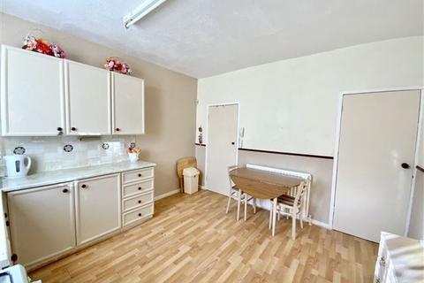 40 Balmoral Road, Sheffield, S13 7QG