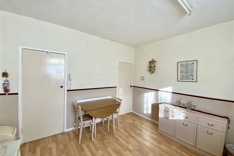 40 Balmoral Road, Sheffield, S13 7QG