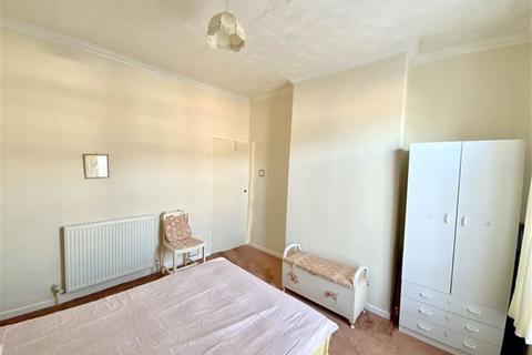 40 Balmoral Road, Sheffield, S13 7QG