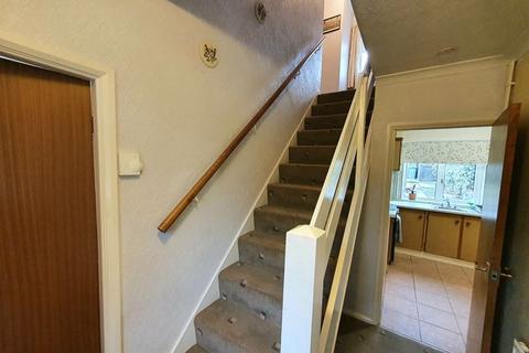 48 Garnalls Road, Matson, Gloucester, GL4 6ND