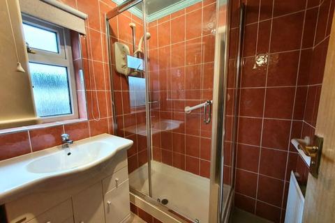 48 Garnalls Road, Matson, Gloucester, GL4 6ND