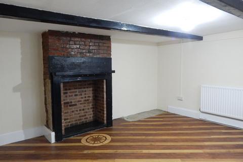 1 bedroom terraced house to rent, Westgate, Heckmondwike