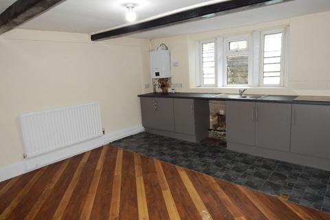 1 bedroom terraced house to rent, Westgate, Heckmondwike