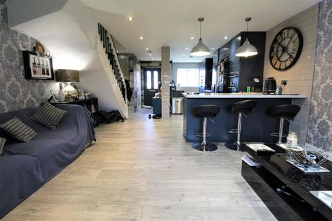 9 Fox Field Close, West Thurrock, Grays, RM20 3AQ