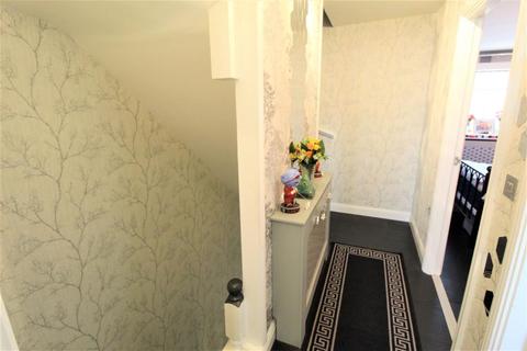 9 Fox Field Close, West Thurrock, Grays, RM20 3AQ