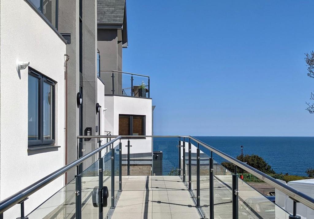 Welcome to No.3, The Bayhouse Apartments