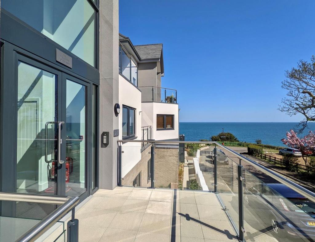 Entrance to The Bayhouse Apartments