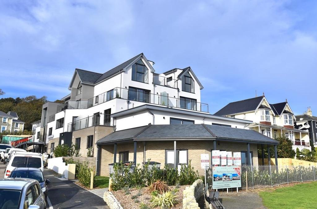 The Bayhouse Apartments
