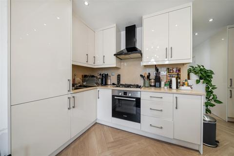 2 bedroom flat to rent - Archway Road, N6 4NA