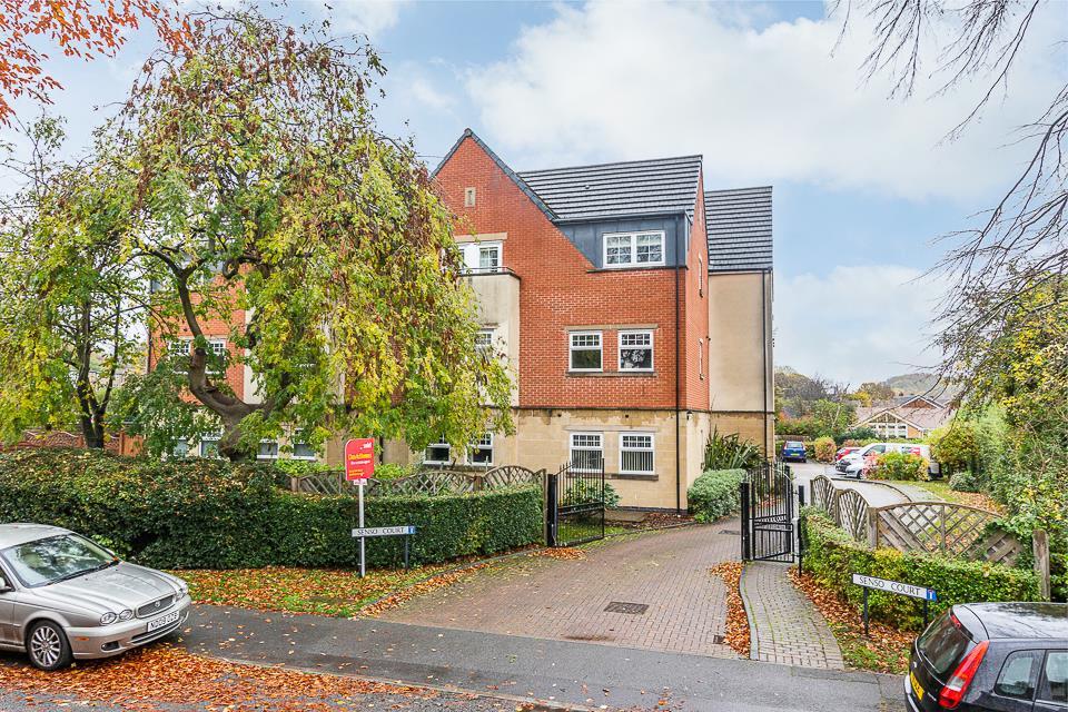 Stoke Lane, Gedling, Nottingham NG4 2 bed apartment £160,000