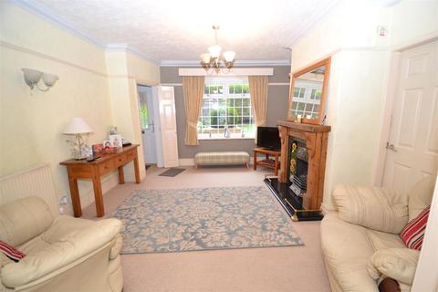 2a Delph Drive, Clayton, Bradford, BD14 6SA
