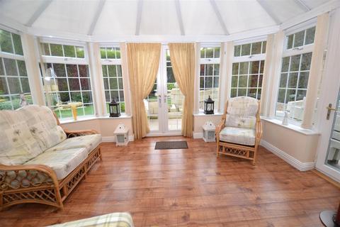 2a Delph Drive, Clayton, Bradford, BD14 6SA