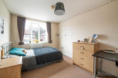 6 bedroom semi-detached house to rent - Peveril Road, Beeston, Nottingham