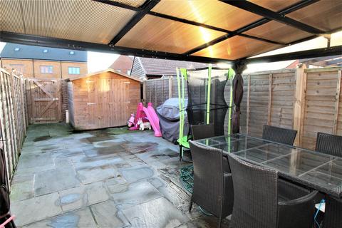 28 Baird Way, Minster On Sea, Sheerness, ME12 3UG