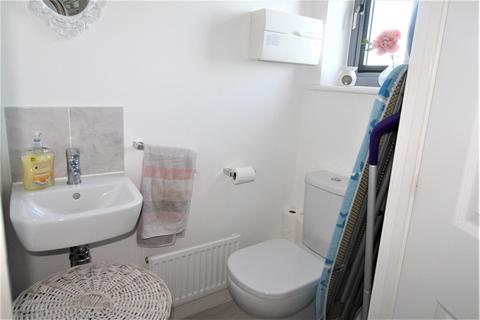 28 Baird Way, Minster On Sea, Sheerness, ME12 3UG