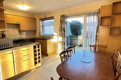 16 Croft Close, Market Weighton, York, YO43 3JU