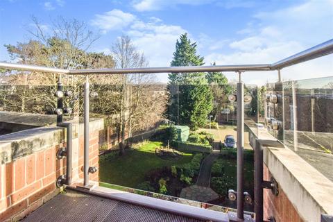2 bedroom apartment for sale, Glenhills Court, Little Glen Road, Glen Parva