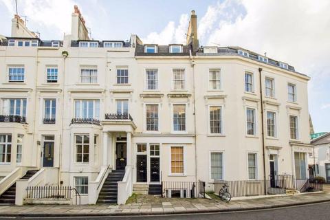 5 bedroom terraced house to rent - Alma Square, London