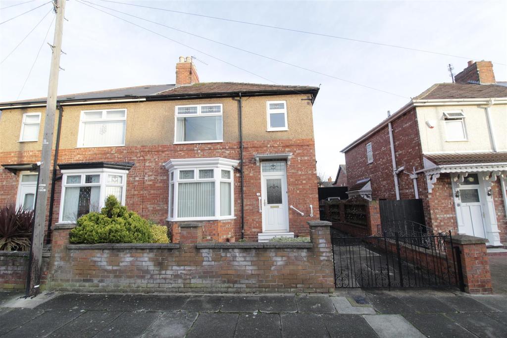 Newlands Road, Darlington 3 bed semidetached house £169,950