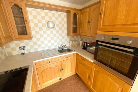 1 bedroom flat for sale - Willow Court, Clyne Common, Swansea