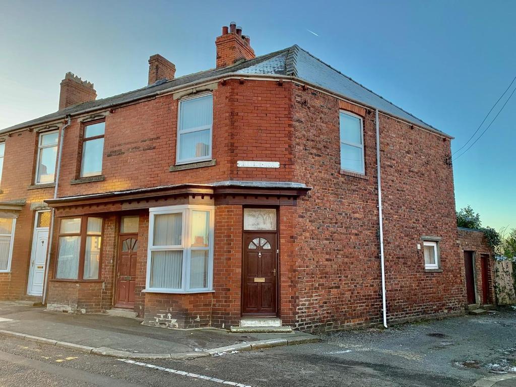 Hillside Road, Coundon, Auckland 2 bed end of terrace house £