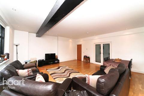 2 bedroom apartment to rent, Reigate Road, Epsom