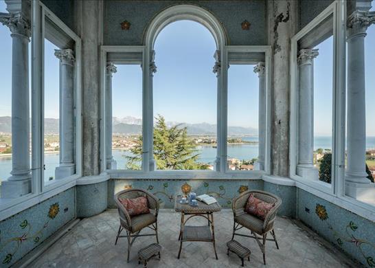 Noble villa with majestic views over the sea and t