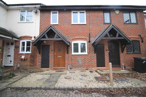 6 Fairborne Way, Guildford, GU2 9GB