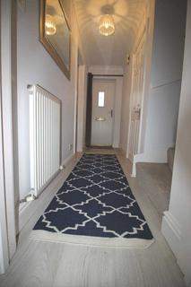 6 Fairborne Way, Guildford, GU2 9GB