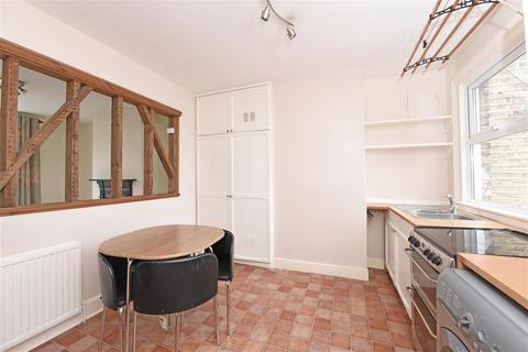 1 bedroom apartment to rent, Delamere Road, Wimbledon