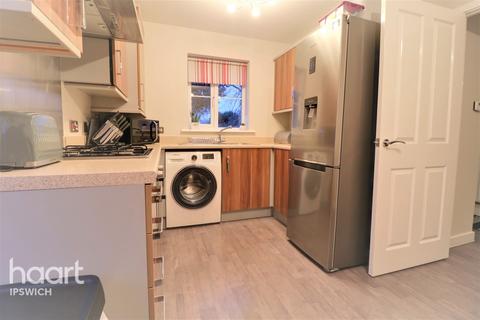 60 Malkin Close, Ipswich, IP1 6FE