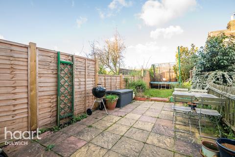 59 Stuart Road, London, SE15 3BE