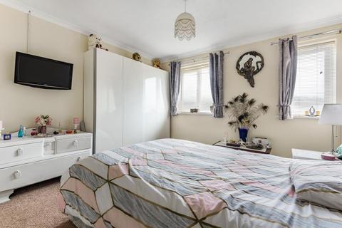 2 bedroom semi-detached house for sale - Lon Cwm,  Llandrindod Wells,  LD1