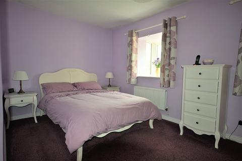 38 Allen Close, Cardiff, CF3 5DH