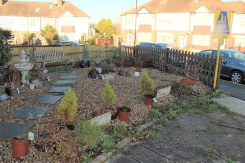 70a Penderry Rise, London, SE6 1HA