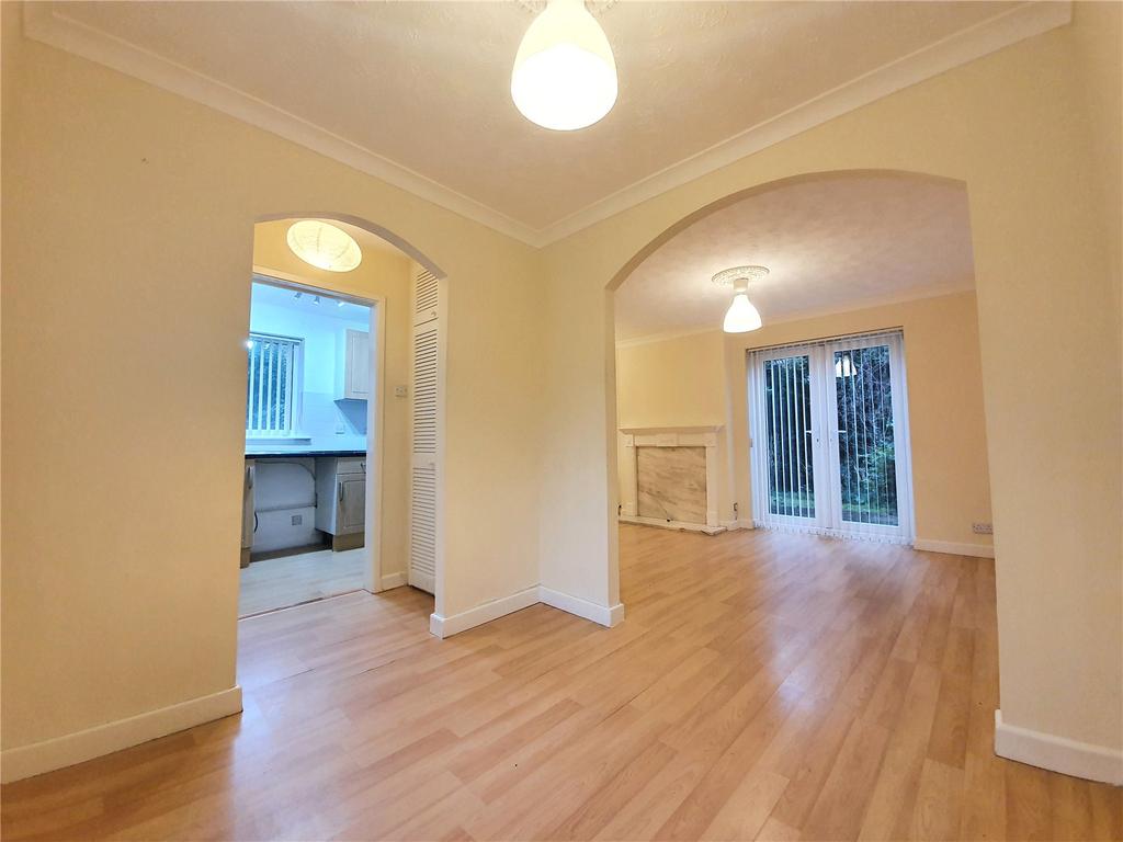 Watkins Drive, Prestwich, Manchester, M25 3 bed semidetached house £
