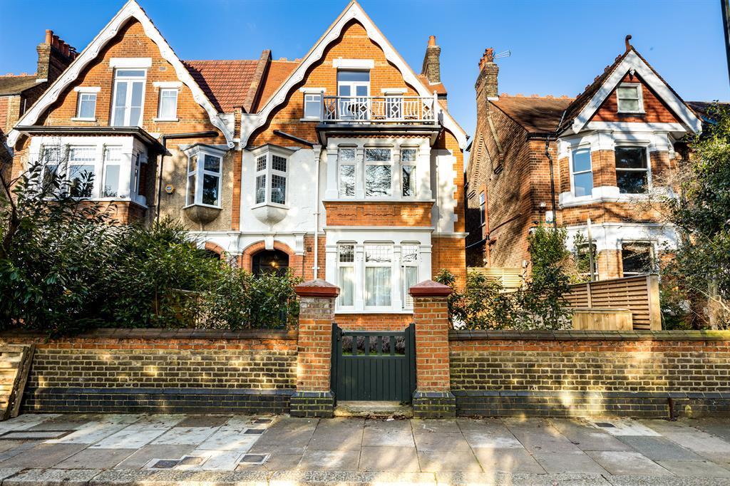 Twyford Crescent, London, W3 9PP 1 bed flat £399,950