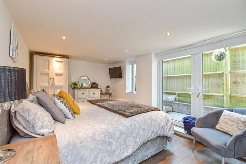 2a Ballards Mill Close, Brighton, BN1 8AL