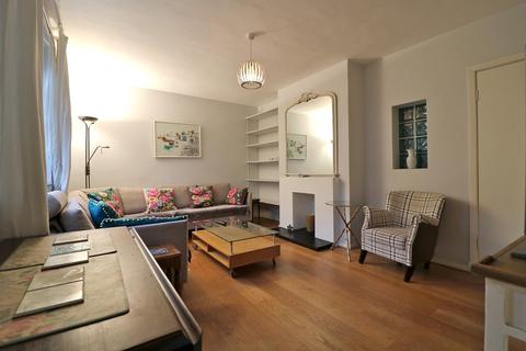 2 bedroom ground floor flat to rent - Westbourne Grove, Denbigh Terrace, Notting Hill, London. W11 2QG