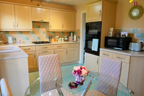 21 Augusta Drive, Wrexham, LL13 9GL