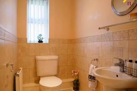 21 Augusta Drive, Wrexham, LL13 9GL