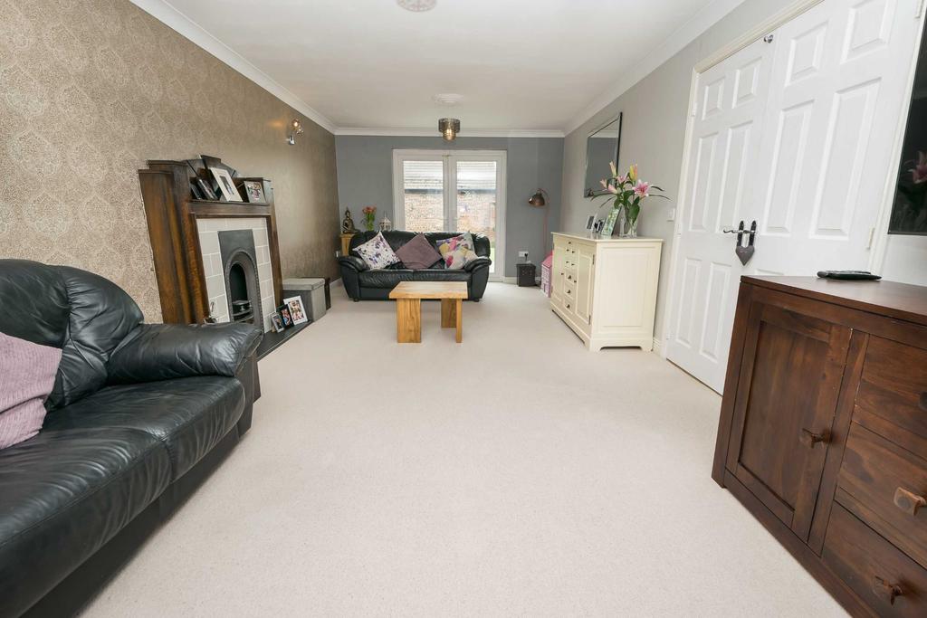 Pennymoor Drive, Middlewich 4 bed detached house £360,000