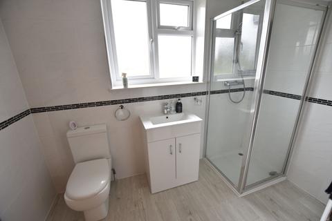 27 Hamilton Close, Feltham, TW13 4PS