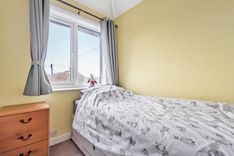 5 Coniston Drive, Tilehurst, Reading, RG30 6XS